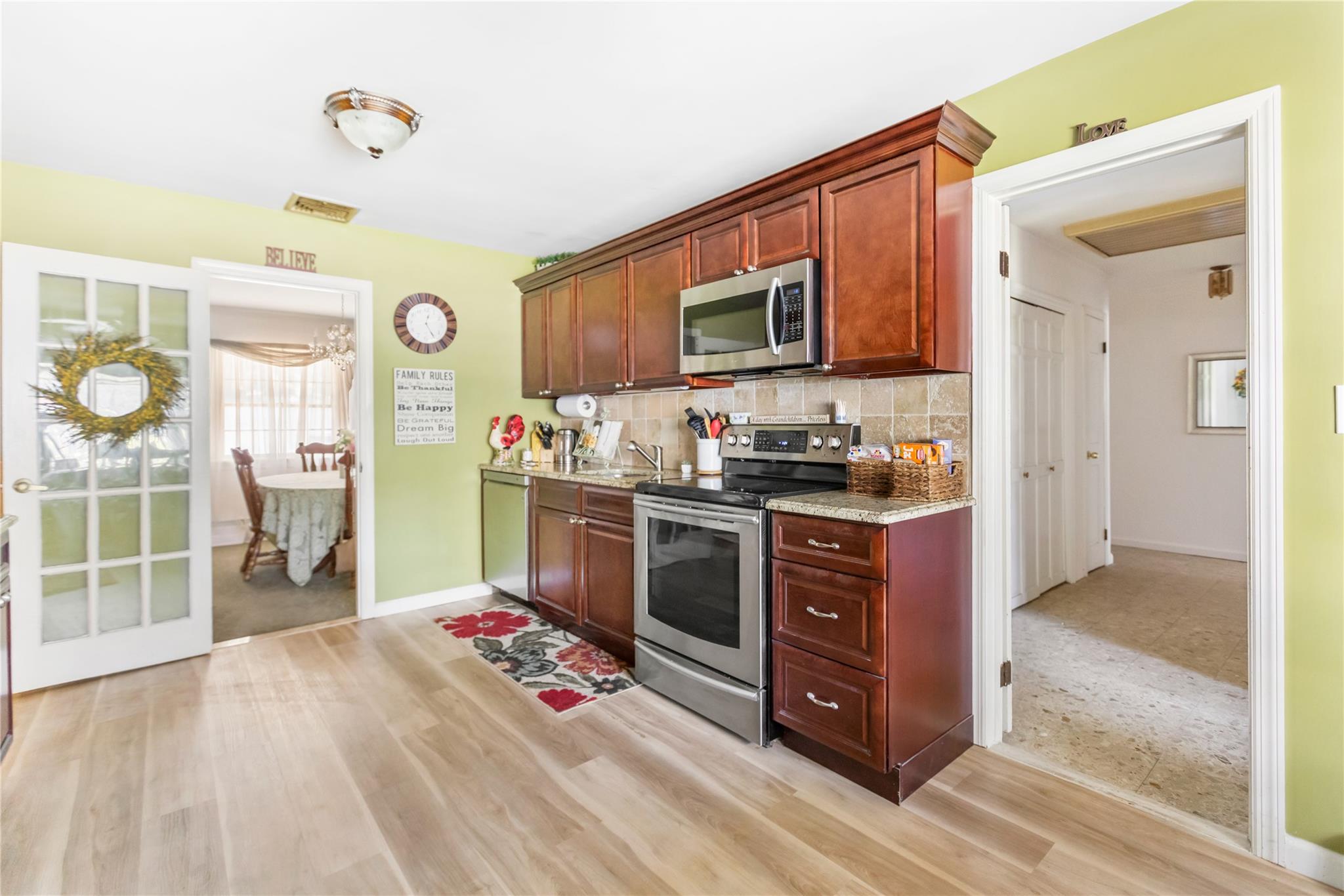 39 Winfield Davis Drive