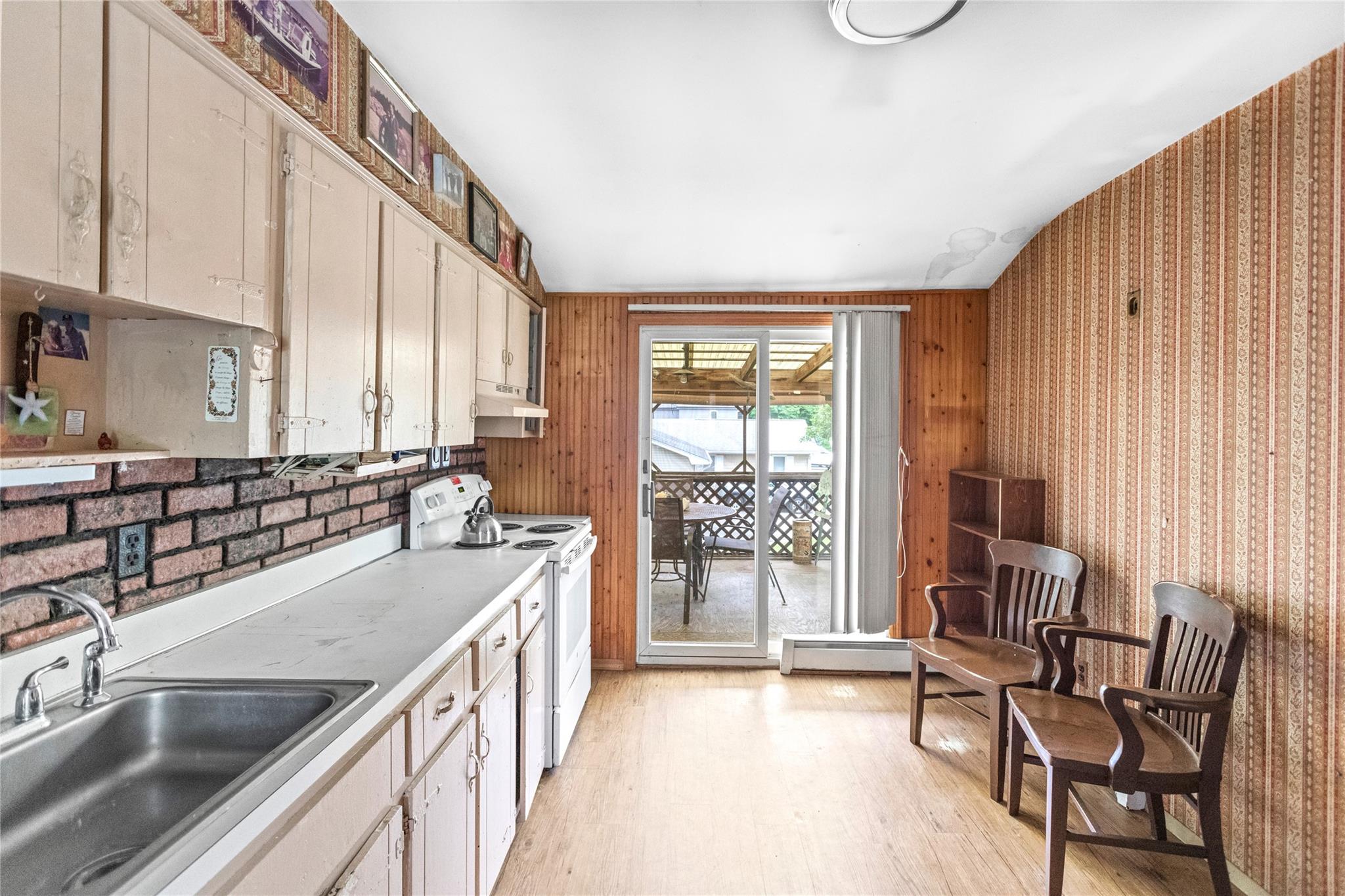 12 Golf Course Road