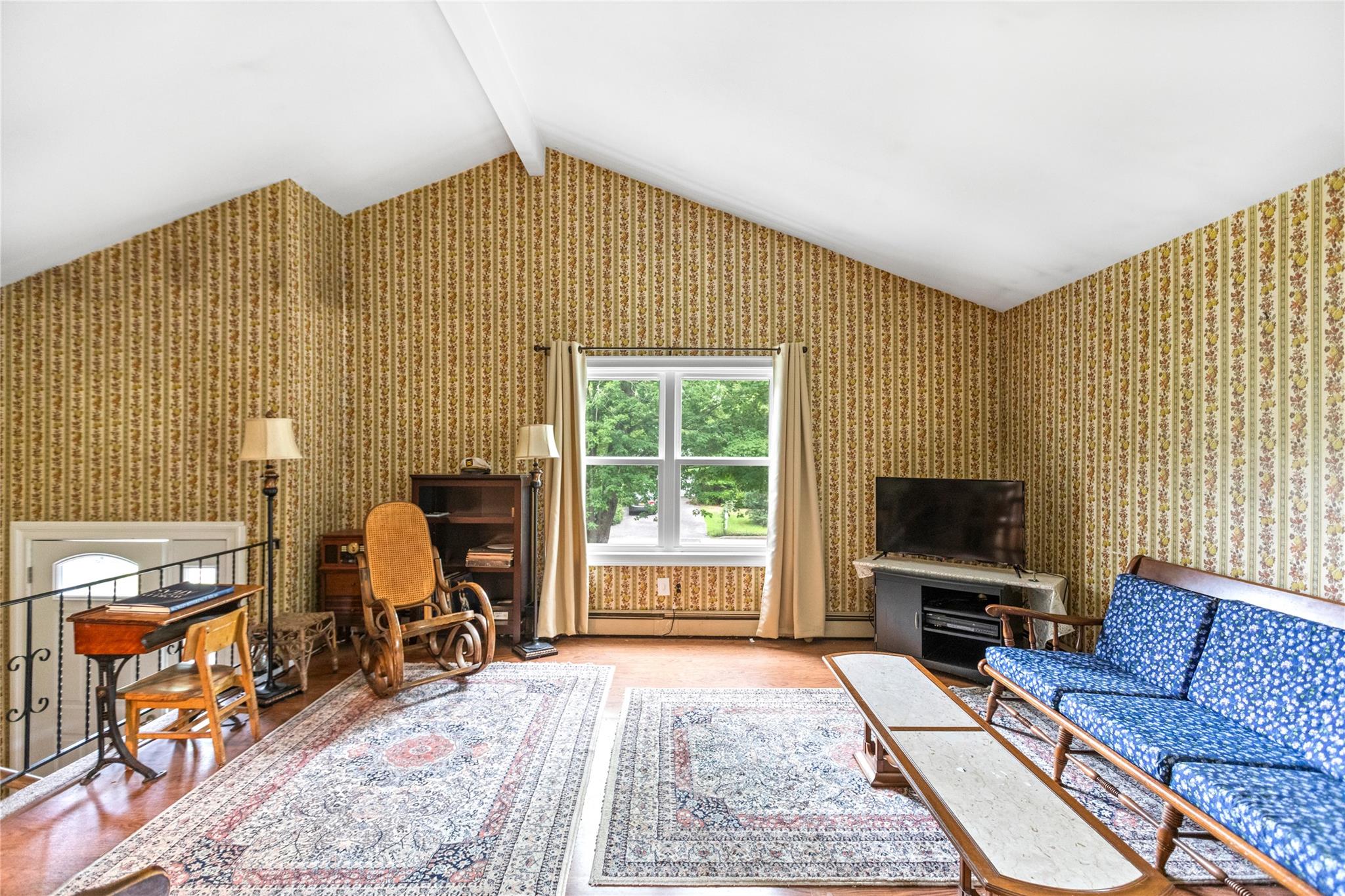 12 Golf Course Road