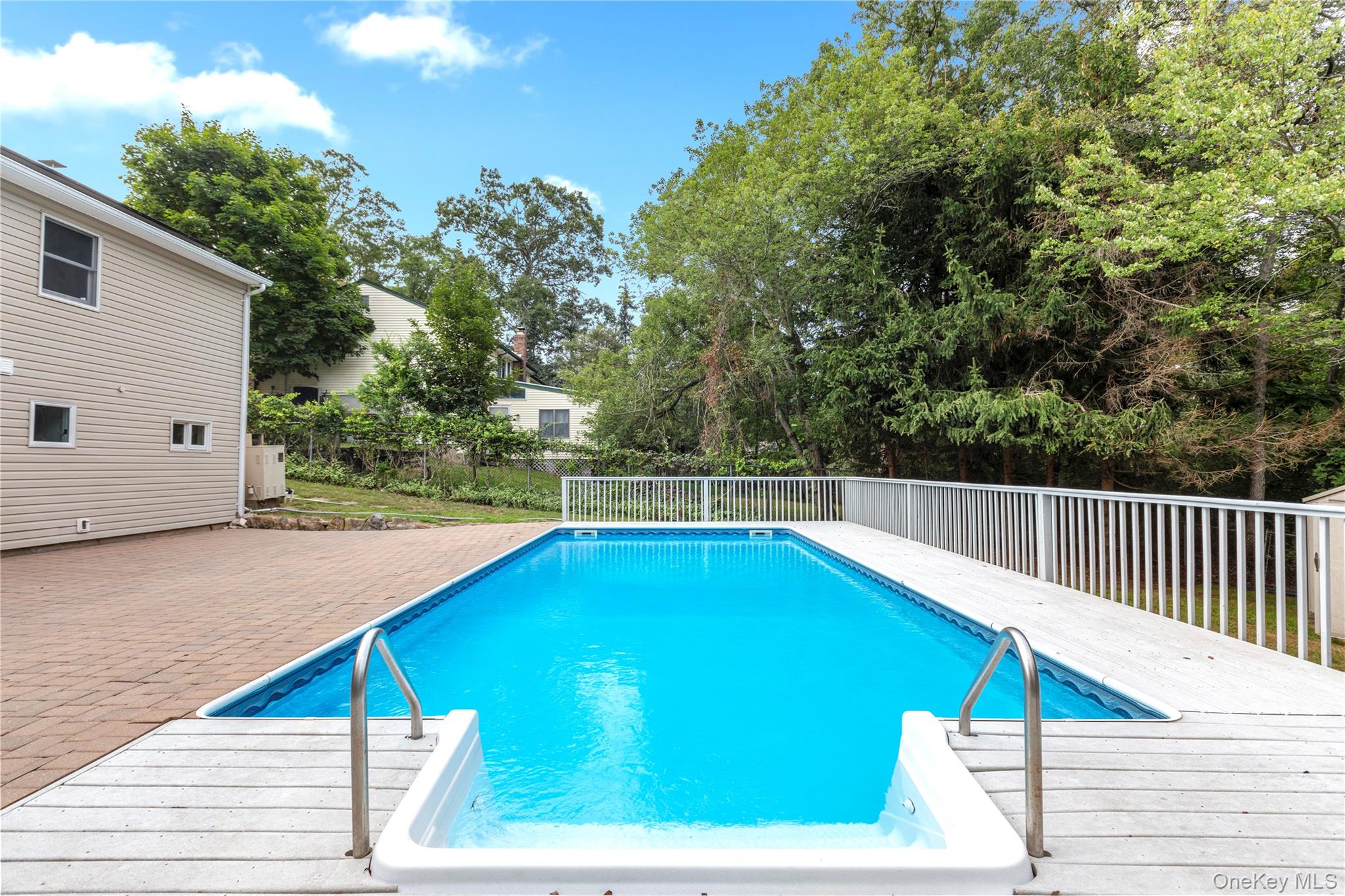 19 Mott Drive