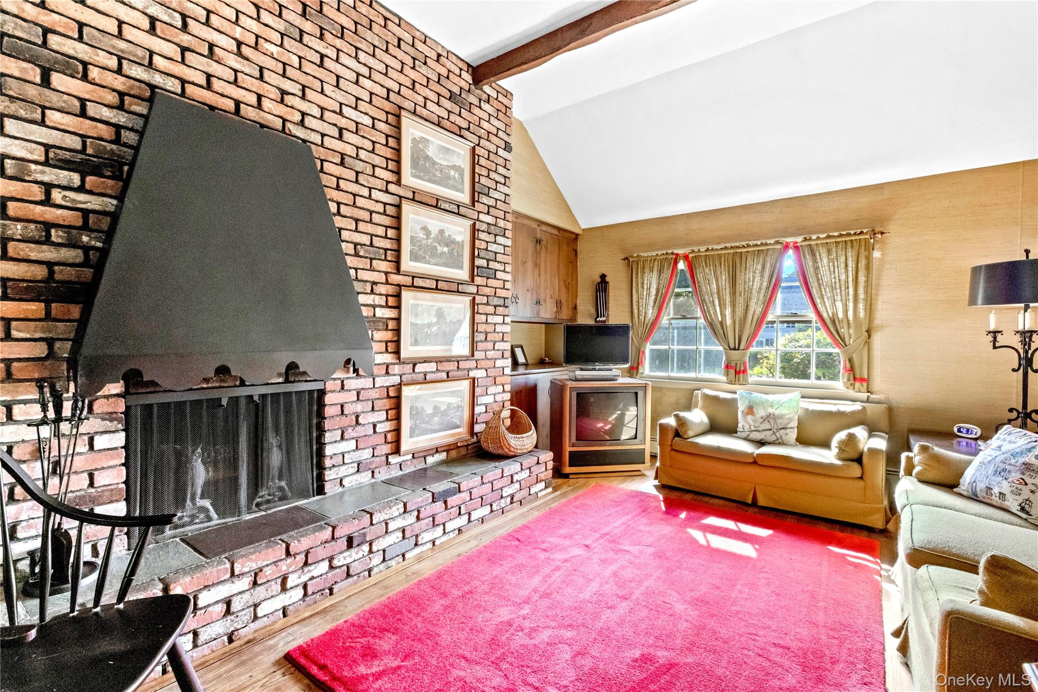 275 Durkee Lane