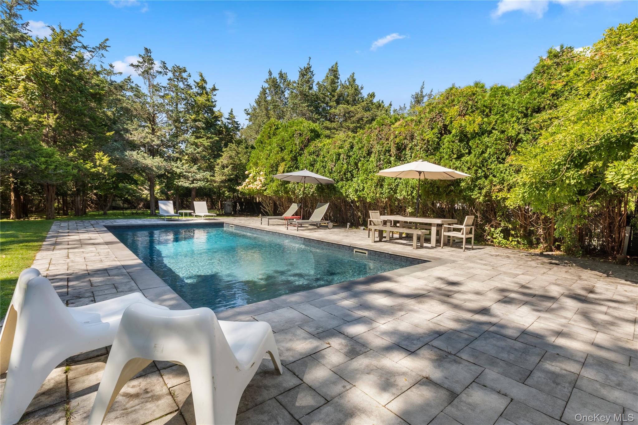 262 Woodacres Road