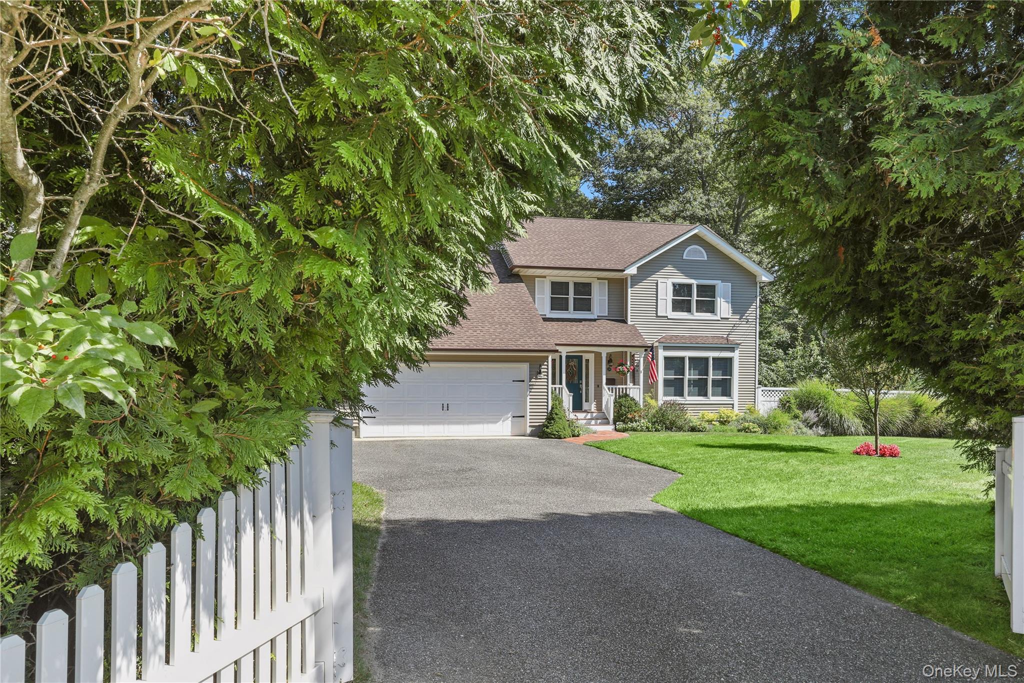 39 Roe Avenue