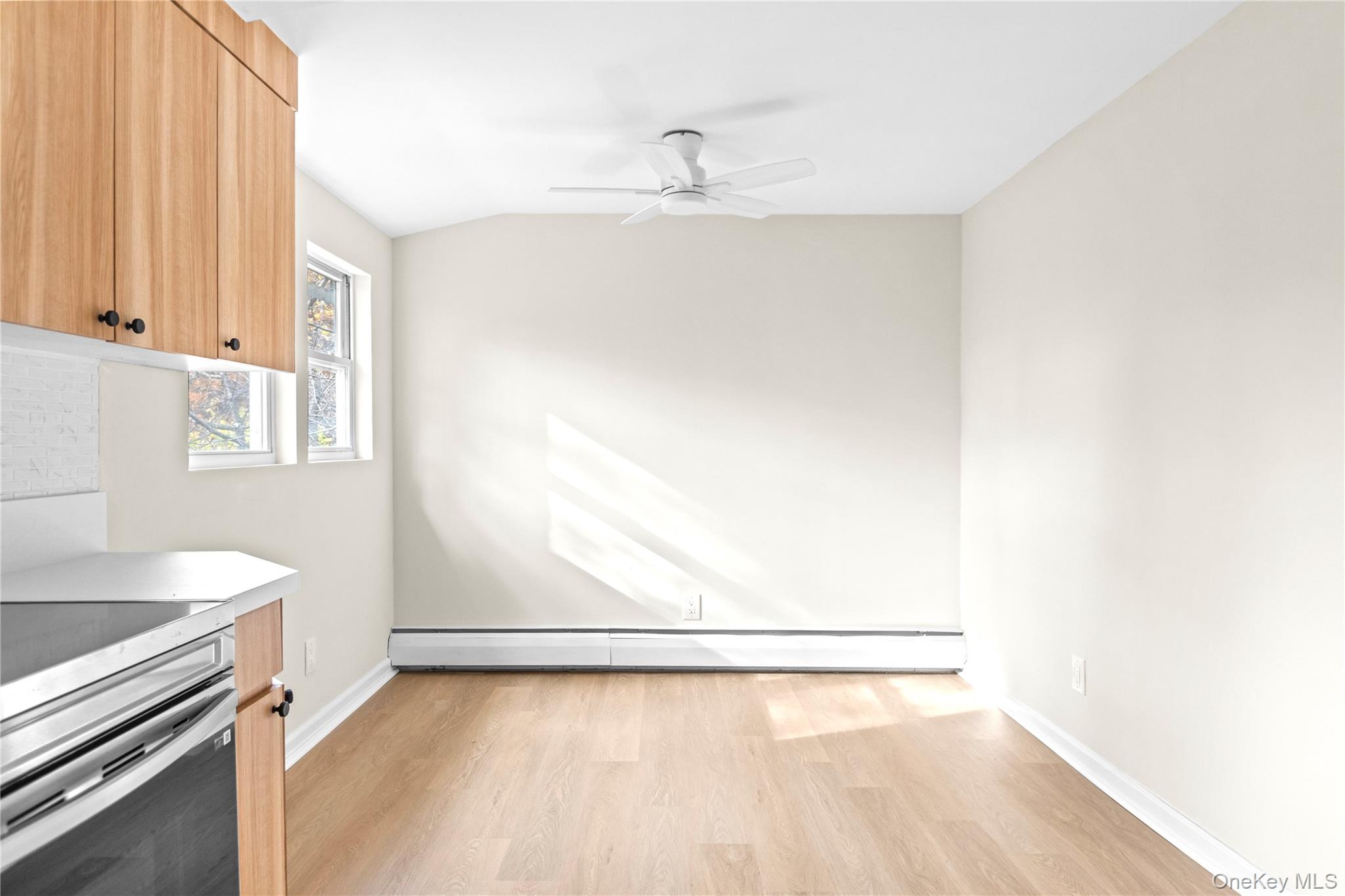 246 Atlantic Place Unit: second floor