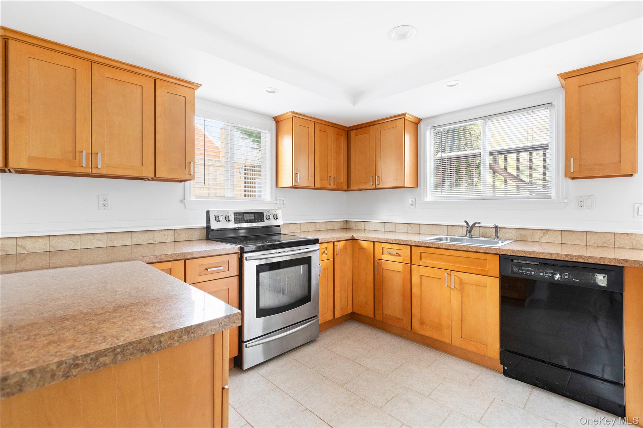 13 Country Greens Drive