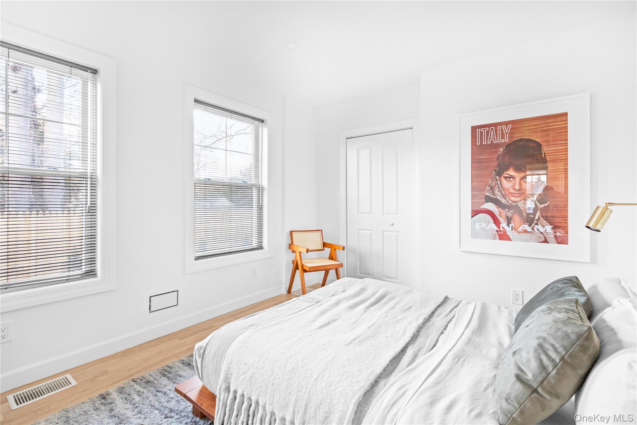 21 N Howells Point Road