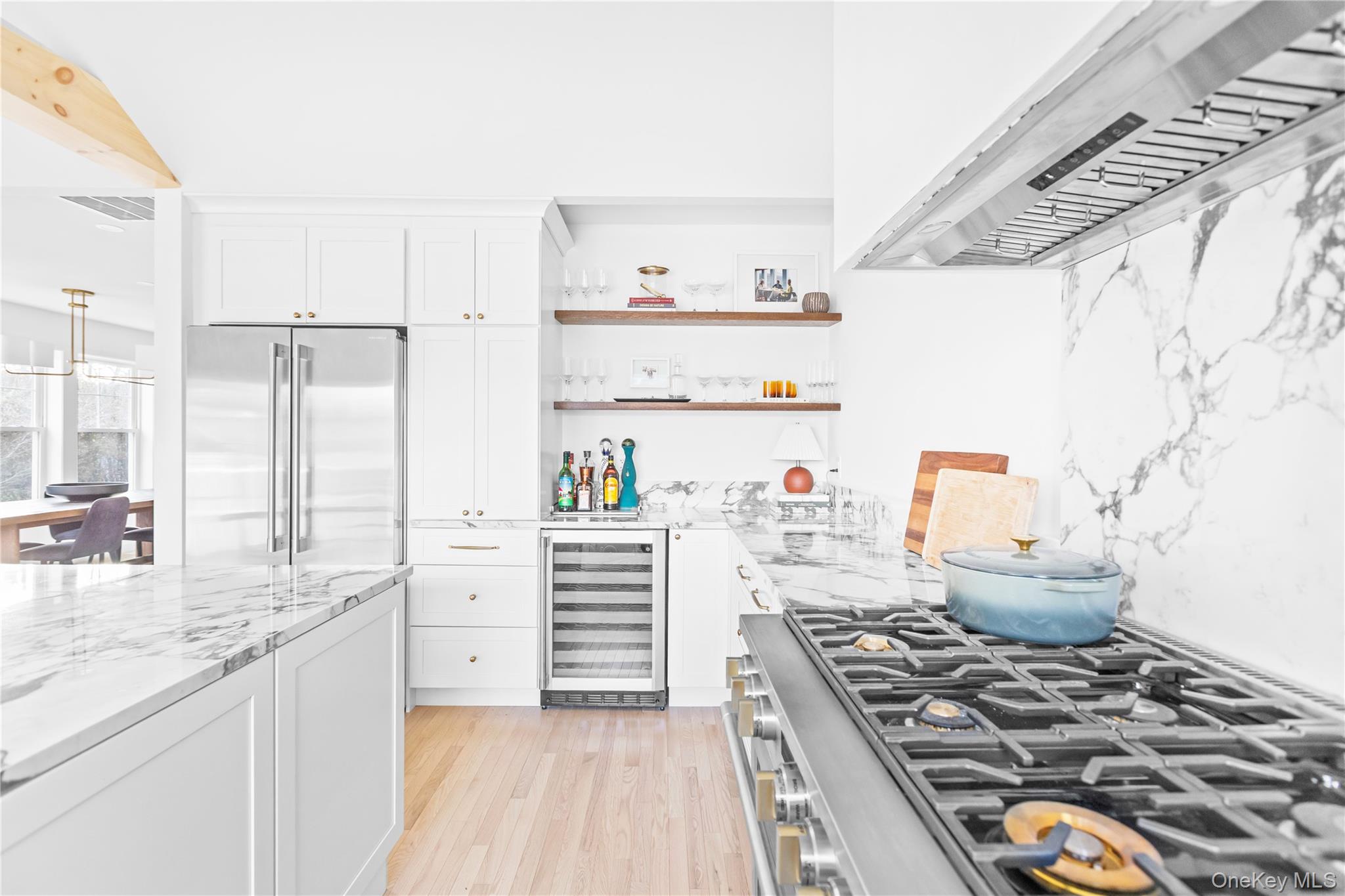 21 N Howells Point Road