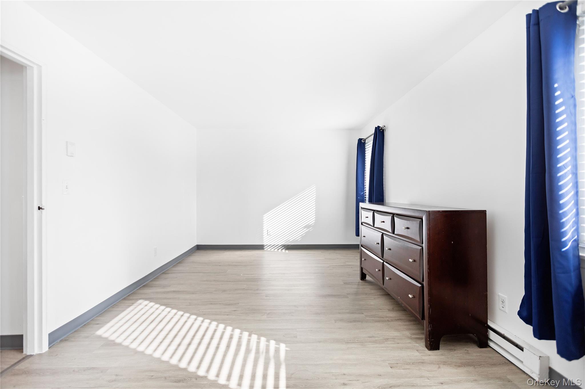 40 W 4th Street Unit: 215