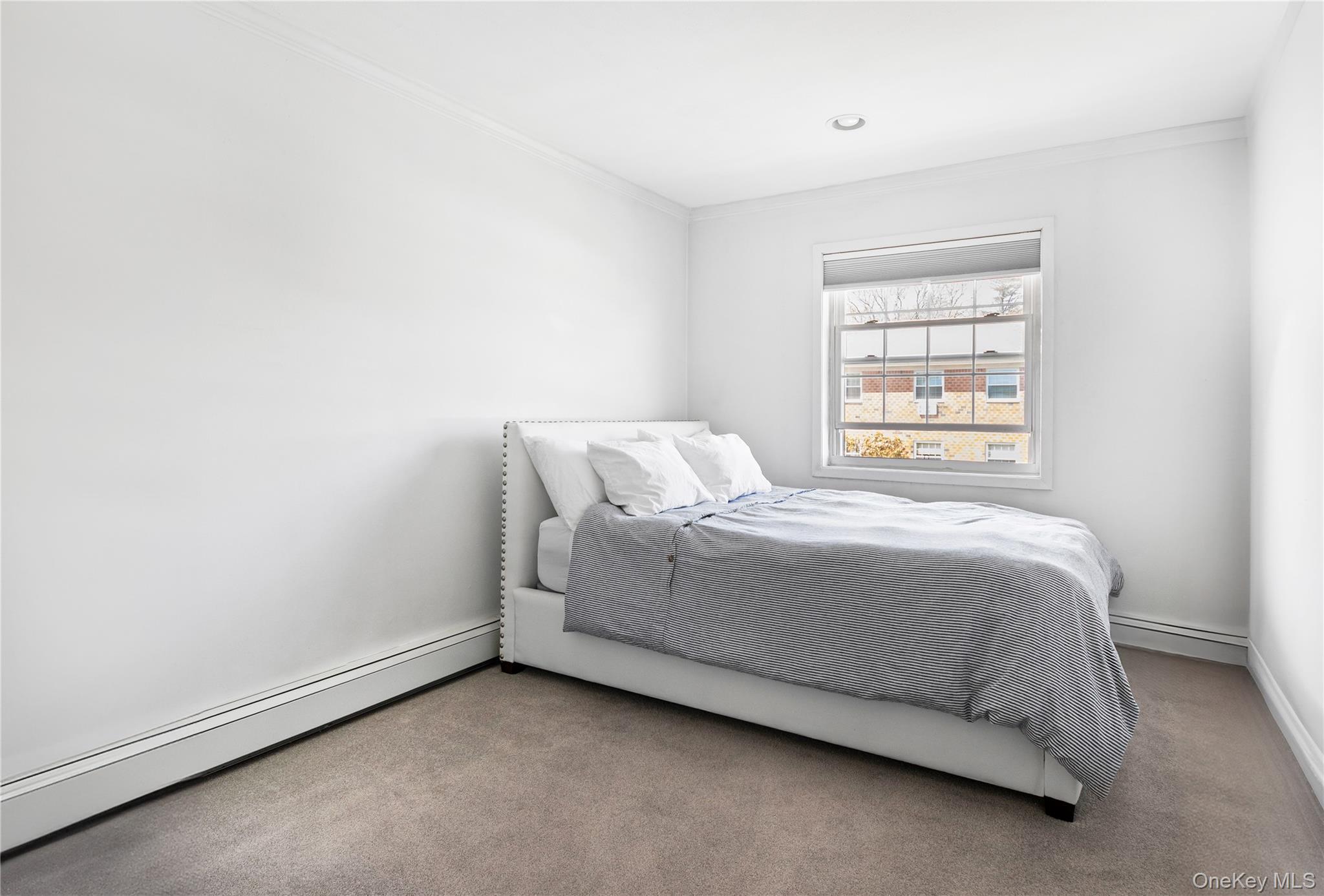 460 Old Town Road Unit: 19H