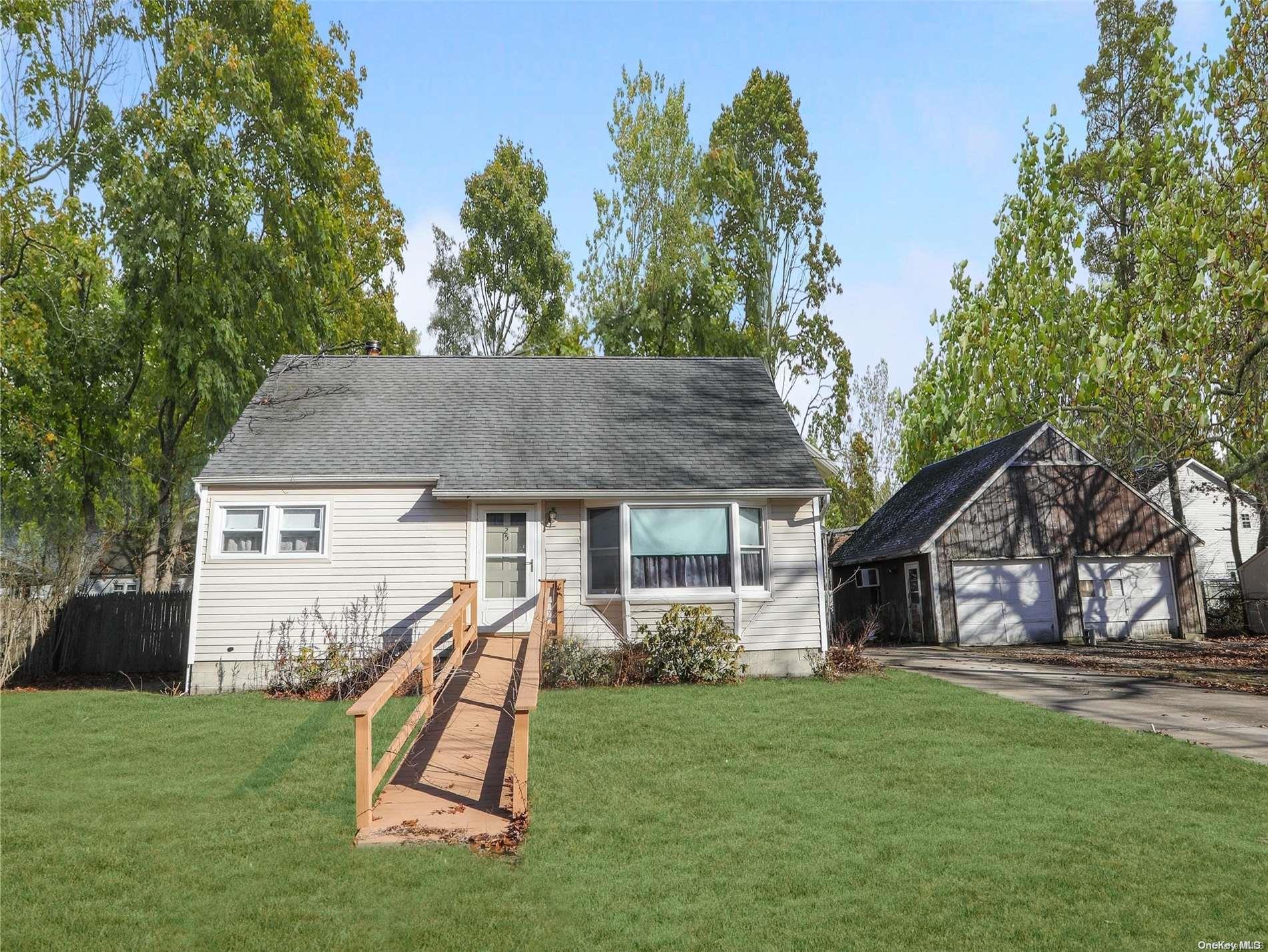 25 Beechwood Drive