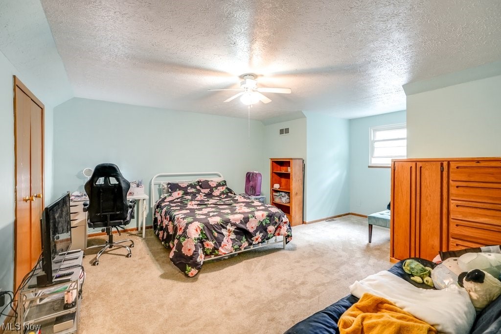 36111 Meadowdale Drive