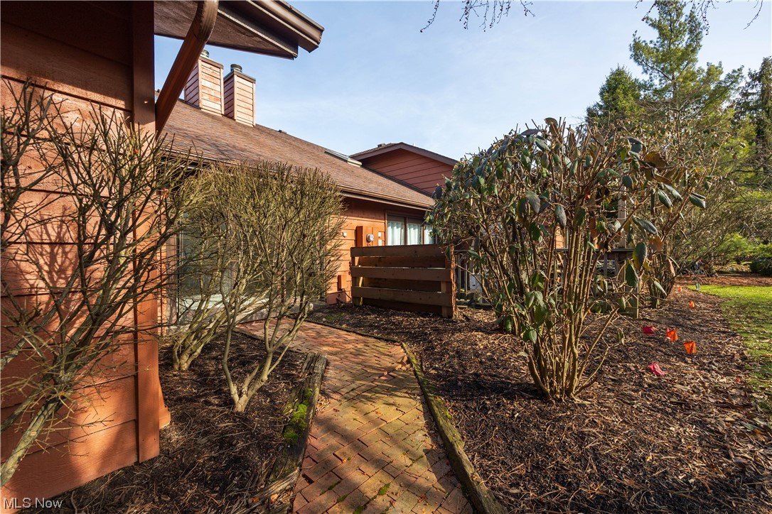 25872 Fairmount