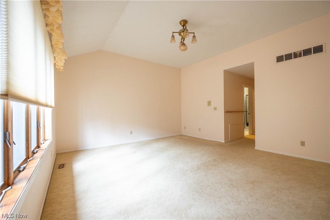 25872 Fairmount