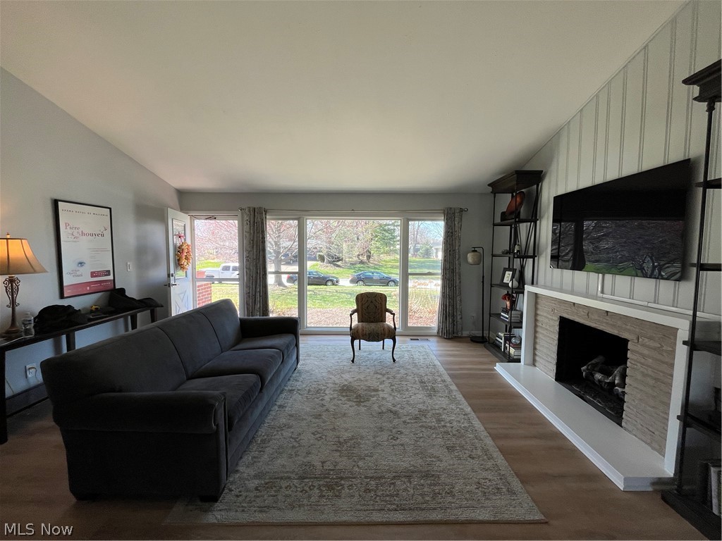 469 Sandalwood Drive