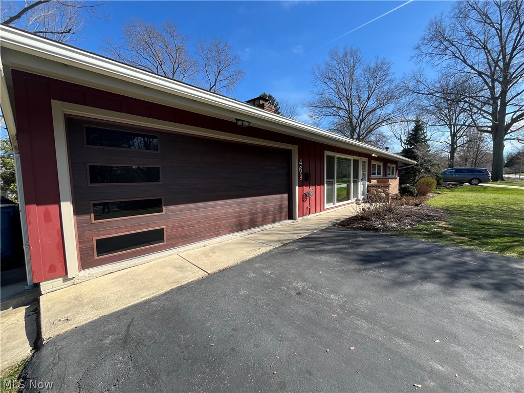 469 Sandalwood Drive
