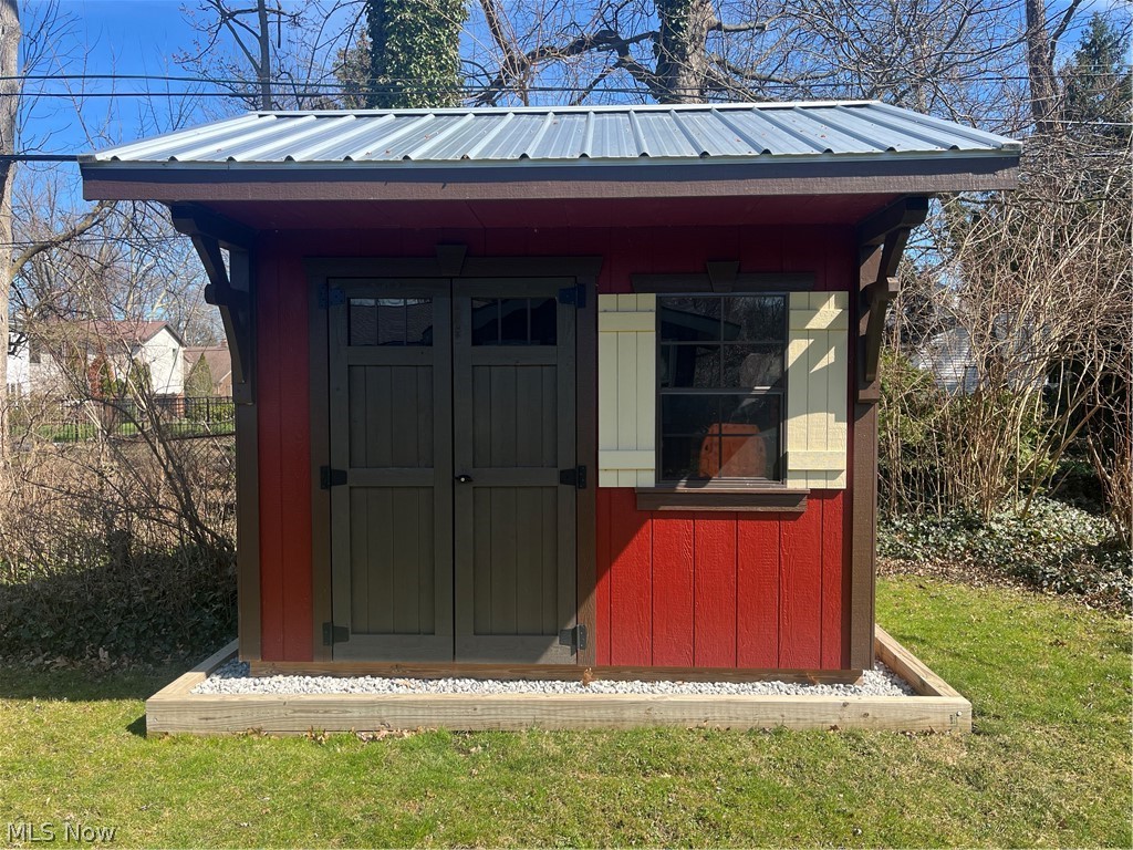 469 Sandalwood Drive
