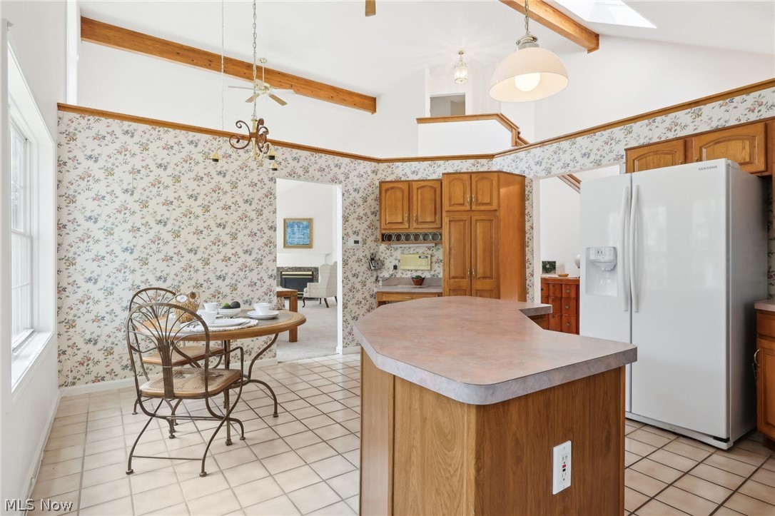 731 Grand View Lane