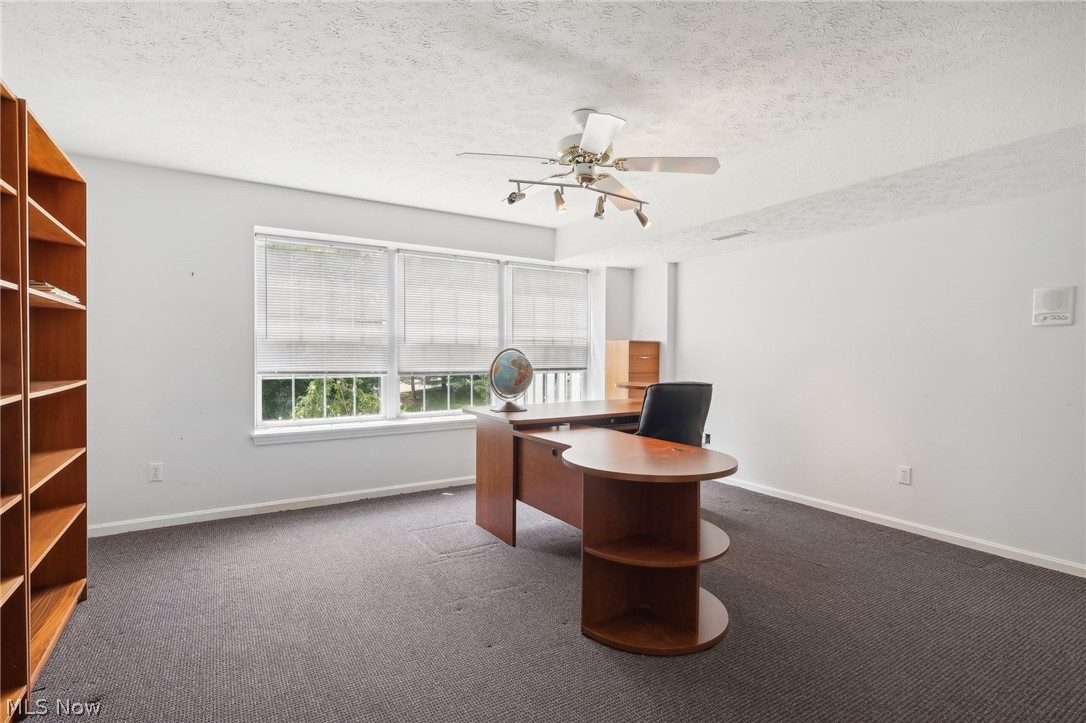 731 Grand View Lane
