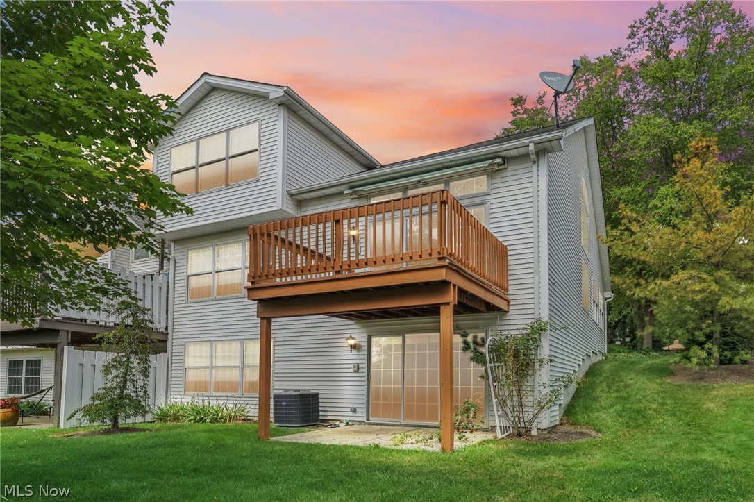 731 Grand View Lane