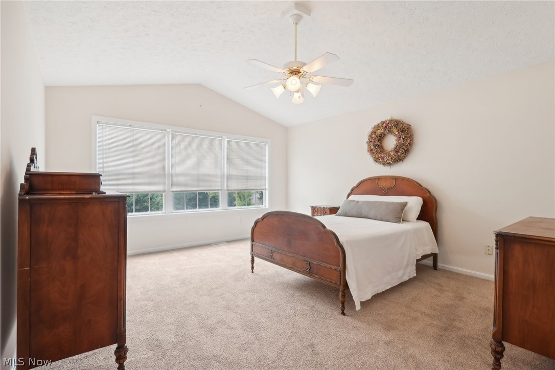 731 Grand View Lane