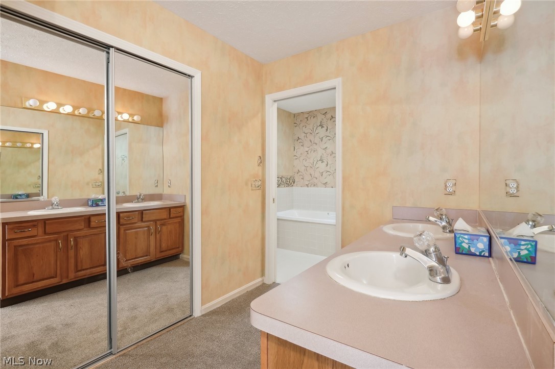 731 Grand View Lane