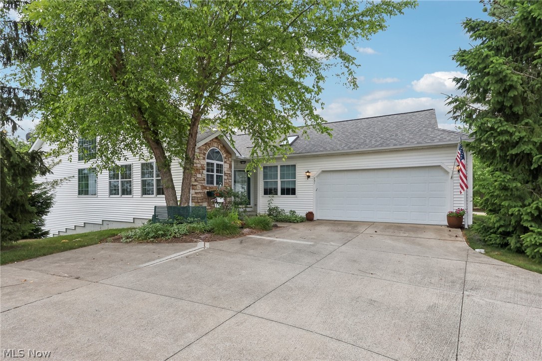 731 Grand View Lane