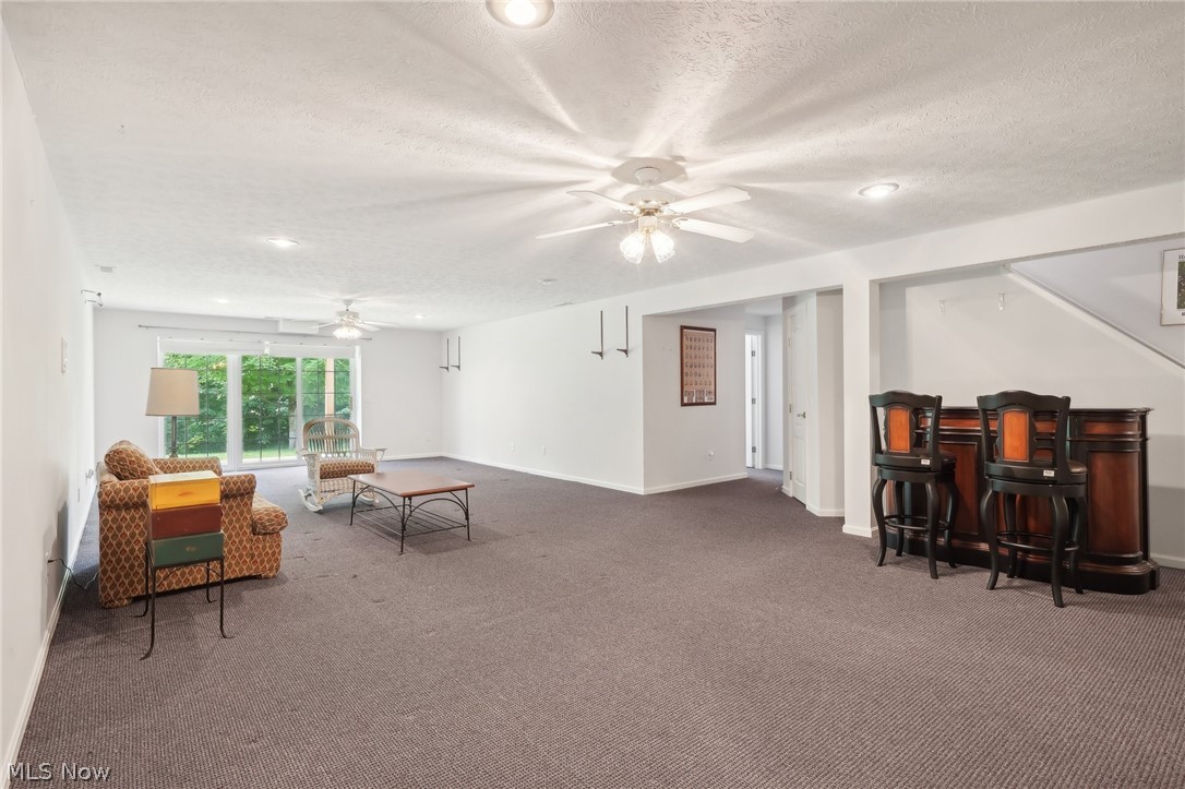 731 Grand View Lane