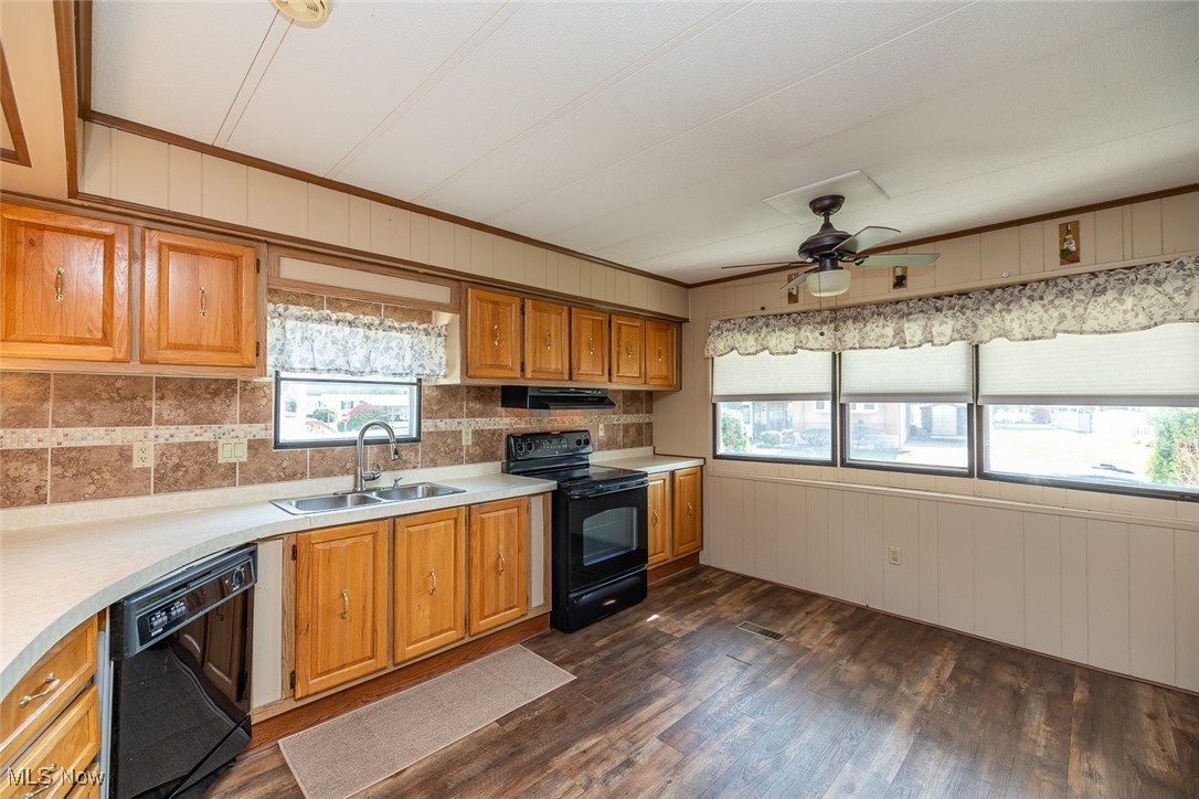 32 Sycamore