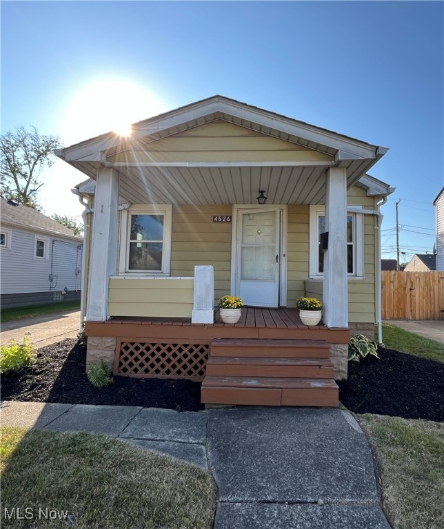 4526 W 147th Street