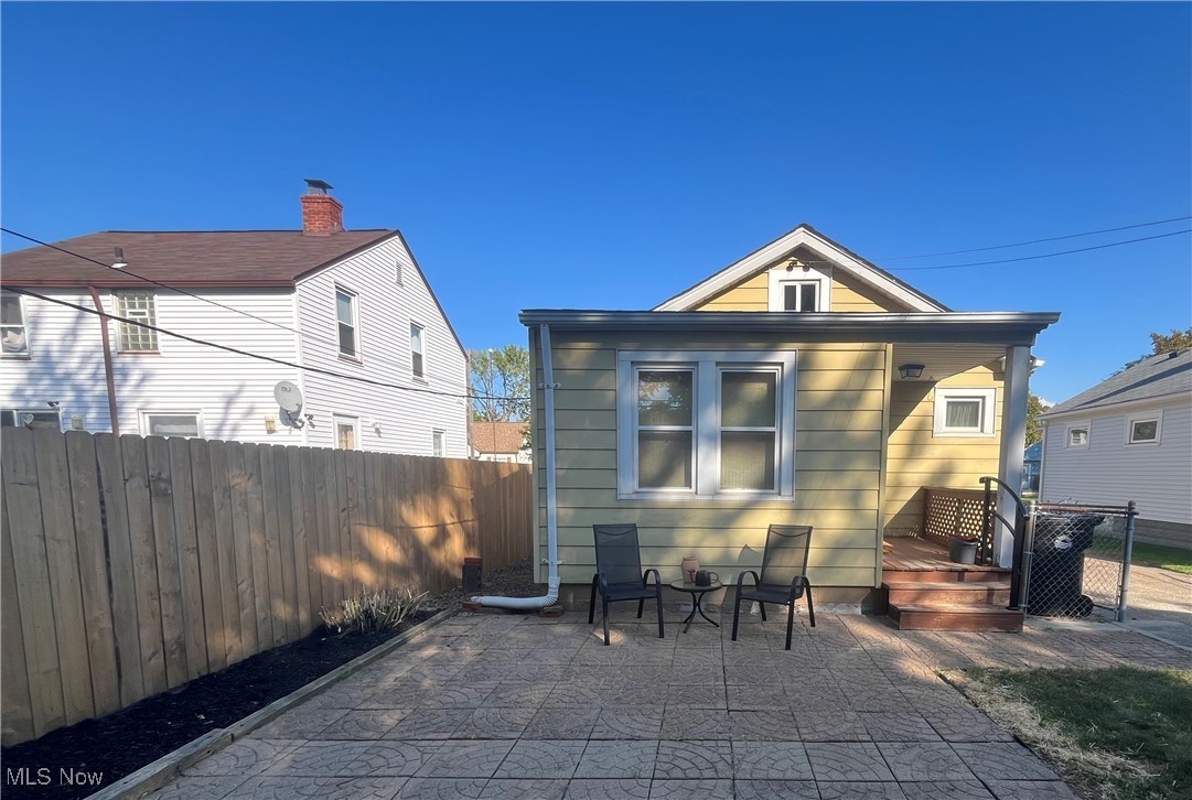 4526 W 147th Street