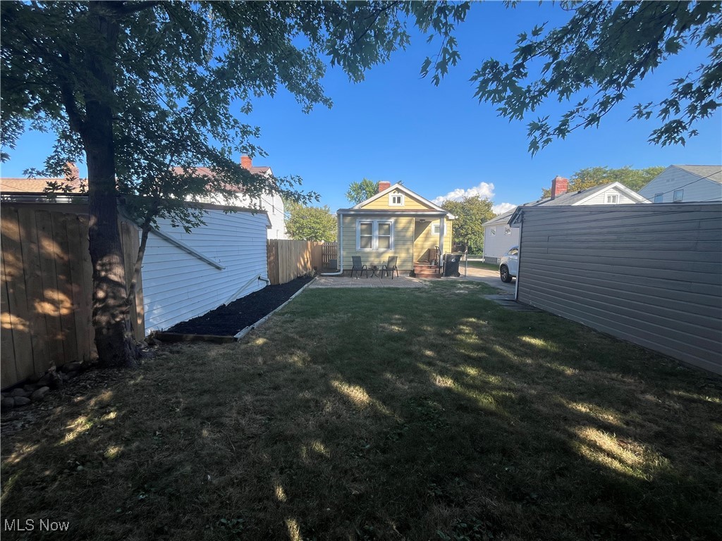 4526 W 147th Street