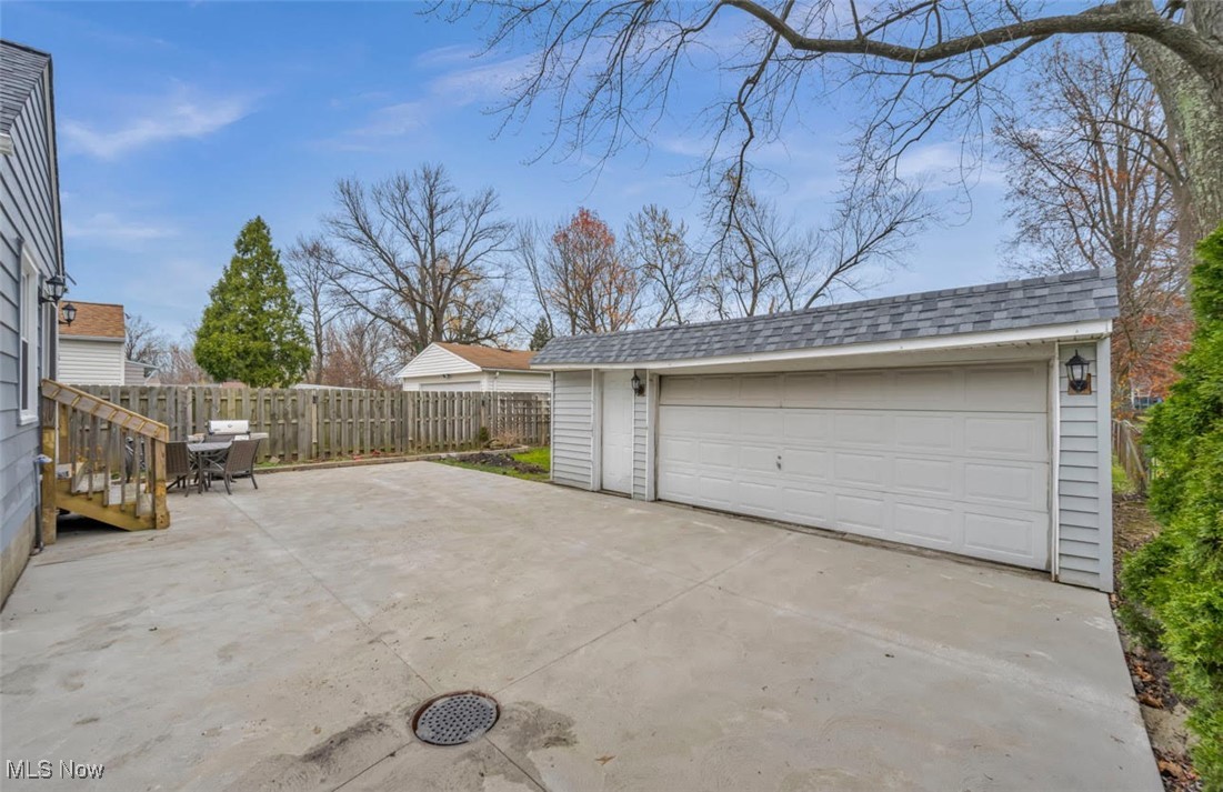 1645 Lander Road