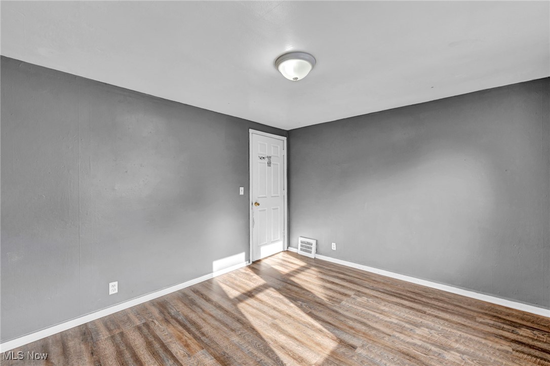 3837 W 132nd Street