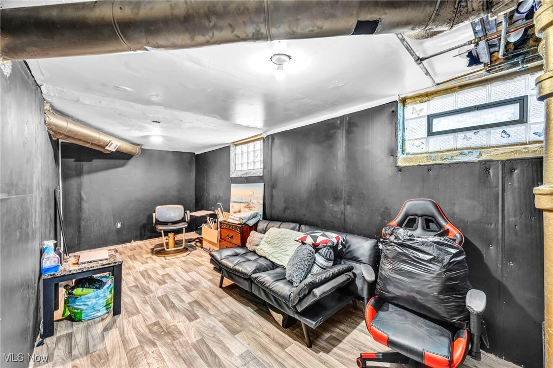 3837 W 132nd Street