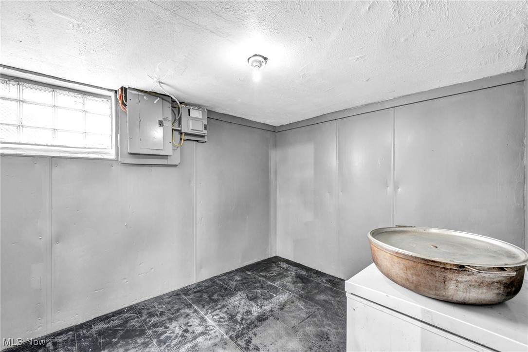 3837 W 132nd Street