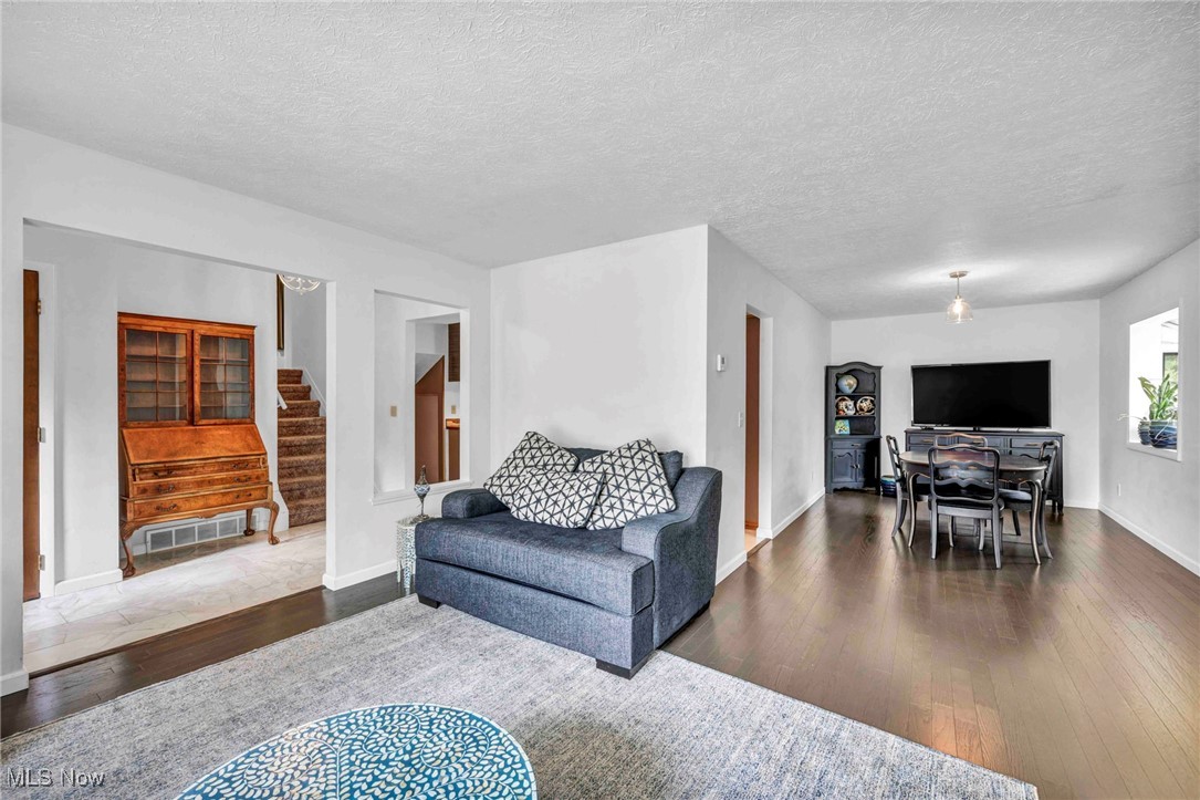 30844 Hilliard Boulevard
