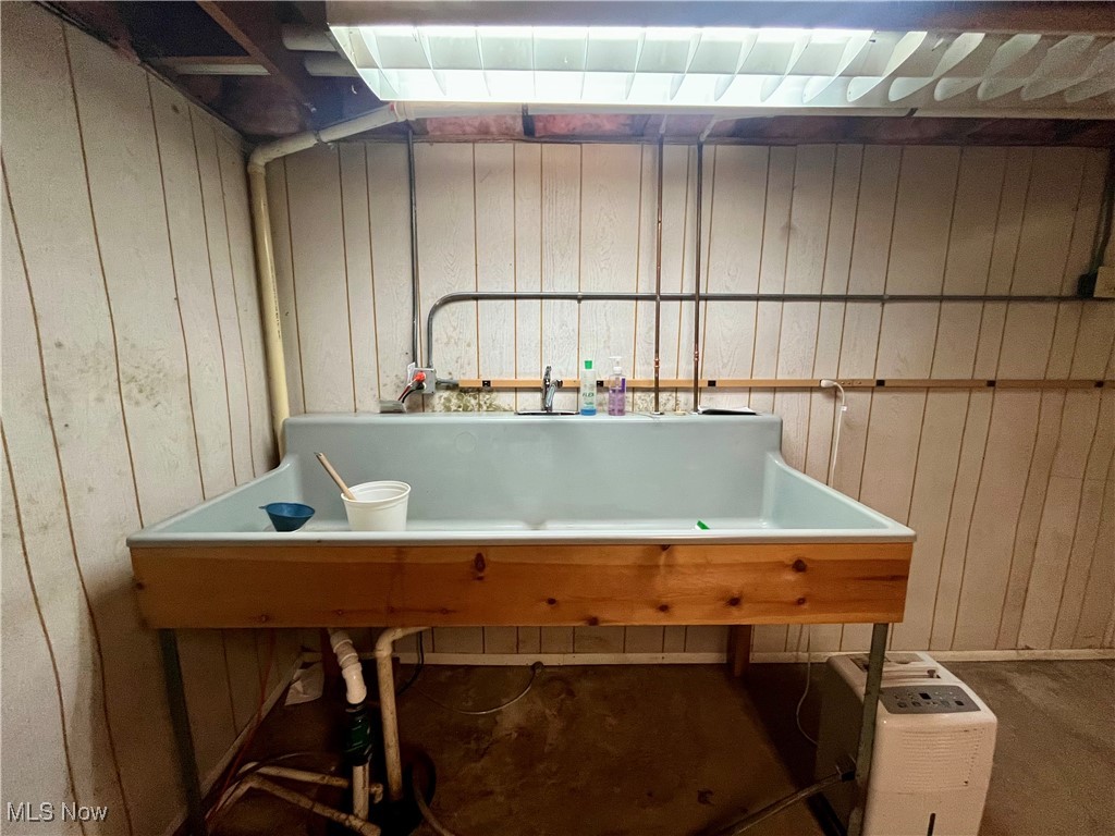 14280 Sweetbriar Lane