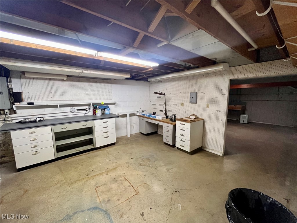 14280 Sweetbriar Lane