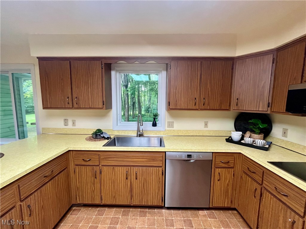 14280 Sweetbriar Lane