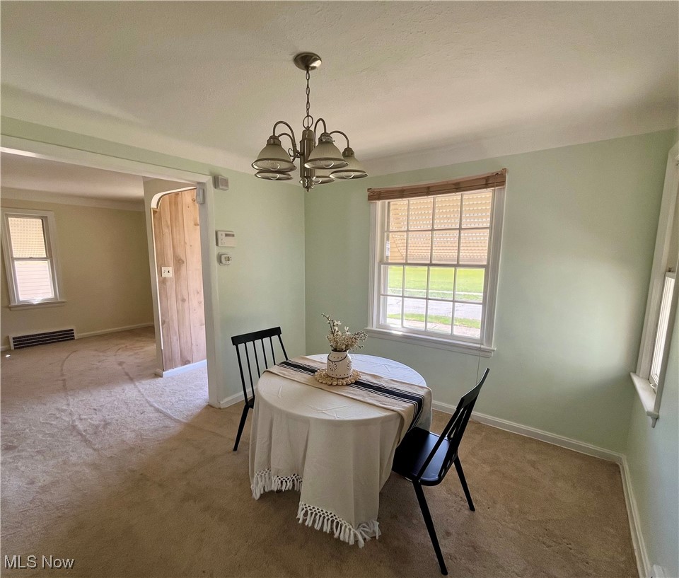 13619 Thraves Avenue