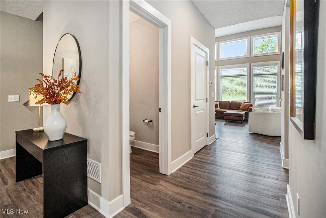 9410 Aquila Court