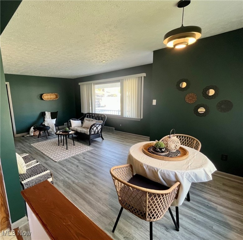 2348 N Haven Boulevard