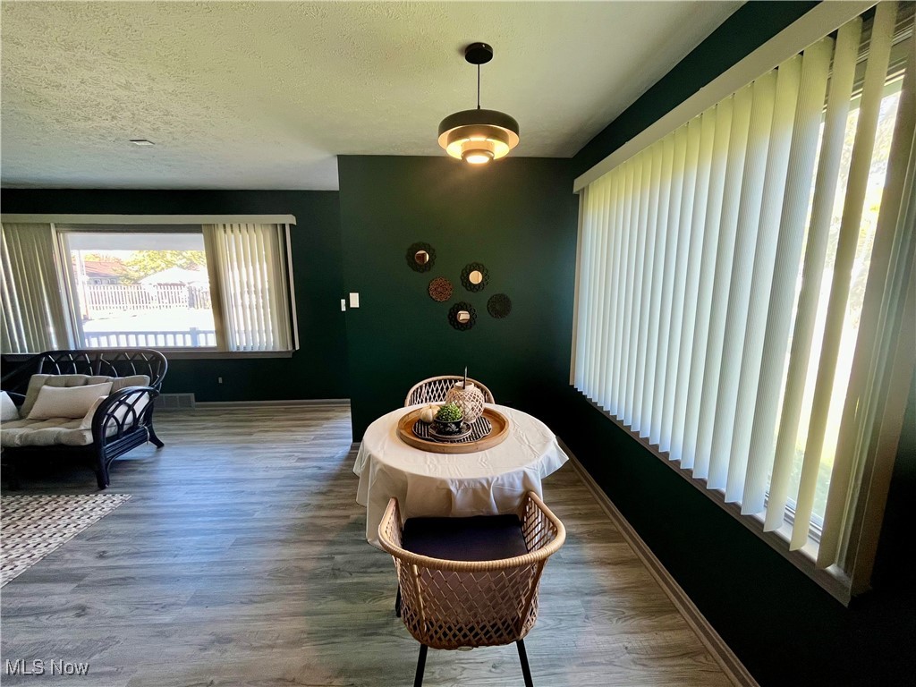 2348 N Haven Boulevard