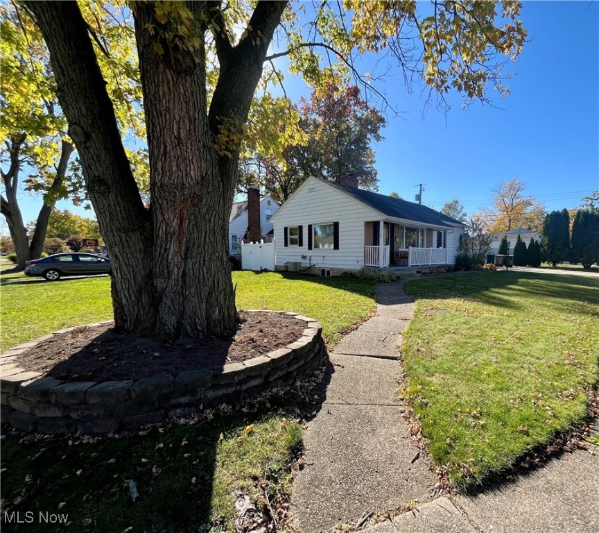 2348 N Haven Boulevard