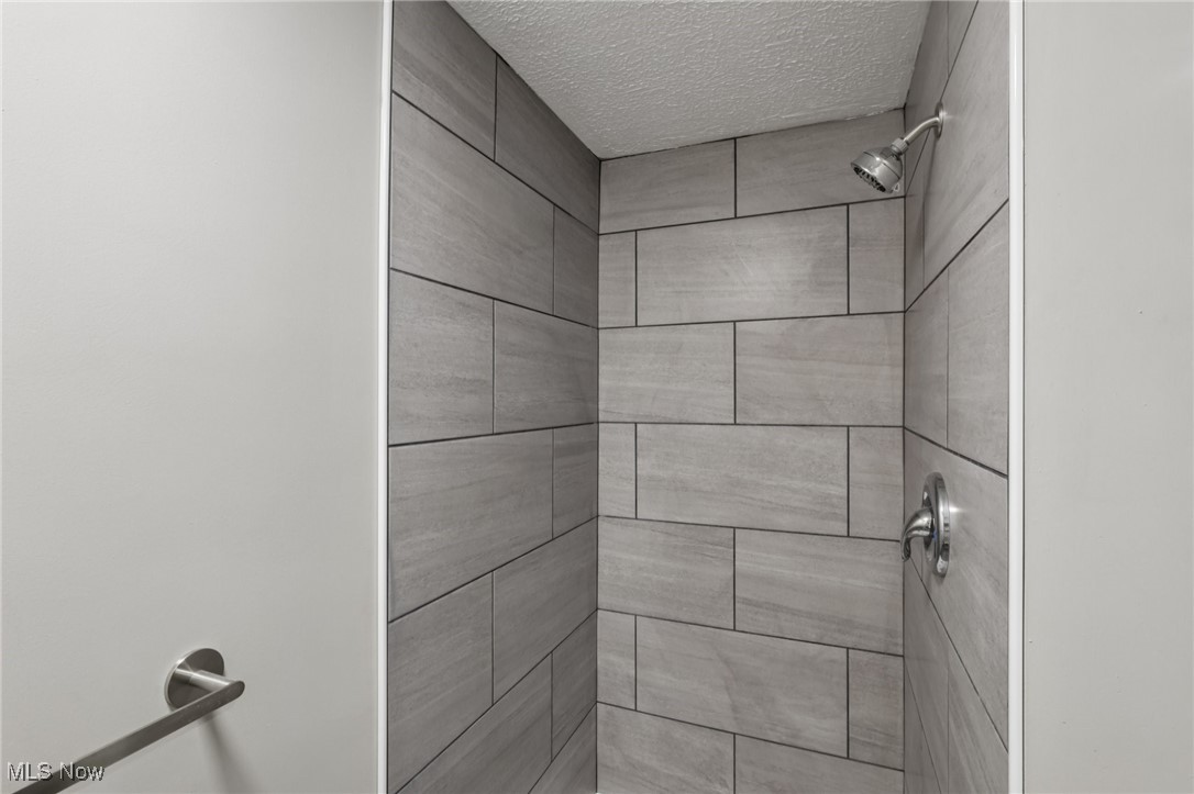 3406 Rocky River Drive