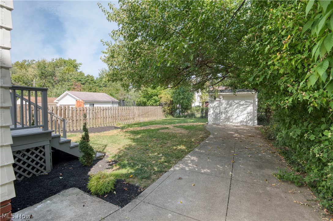 3339 Altamont Avenue