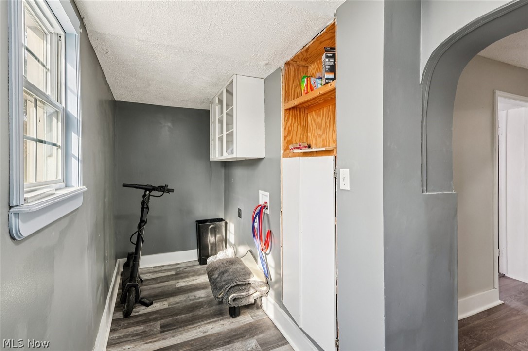 575 Flora Avenue
