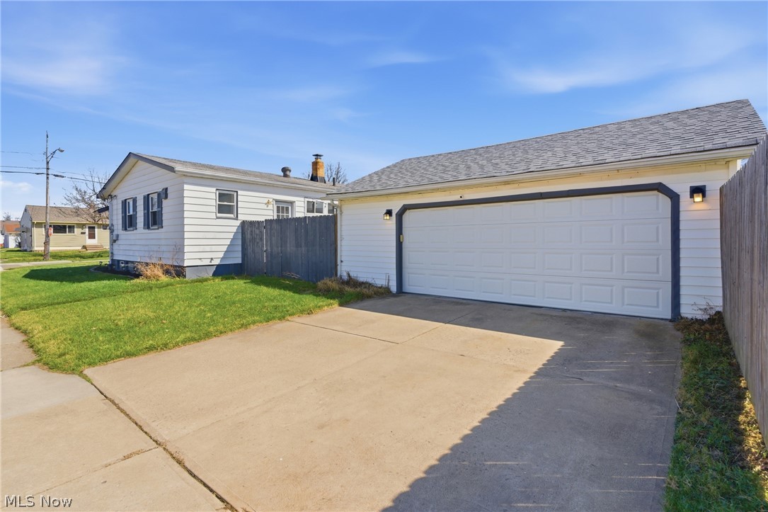 15995 Paulding Boulevard