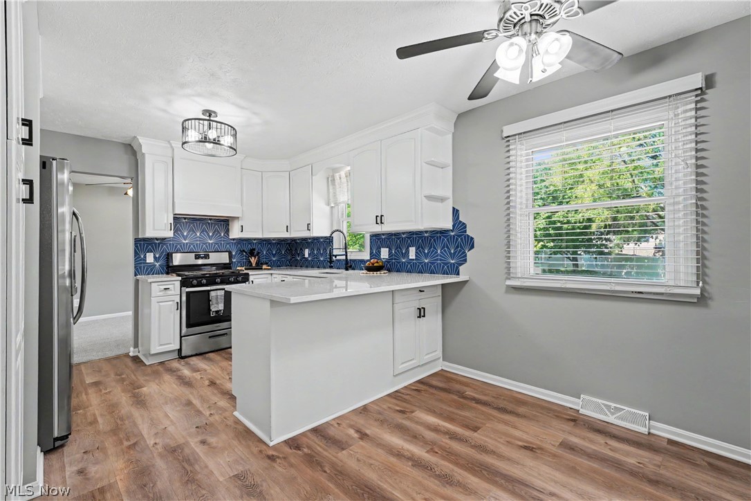 3890 Sanford Drive