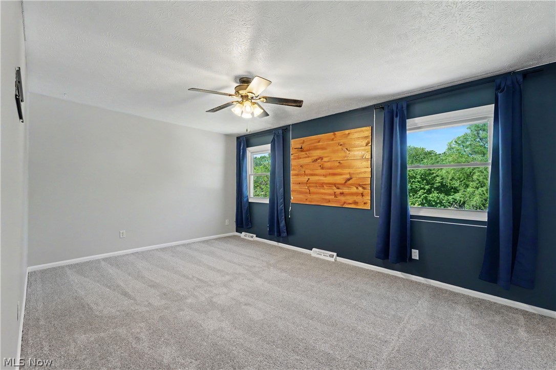 3890 Sanford Drive